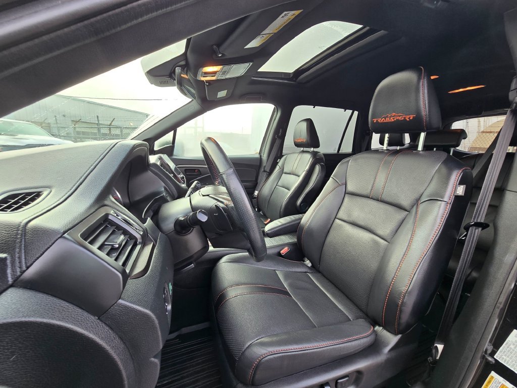 Used 2022 Honda Pilot TrailSport image 20