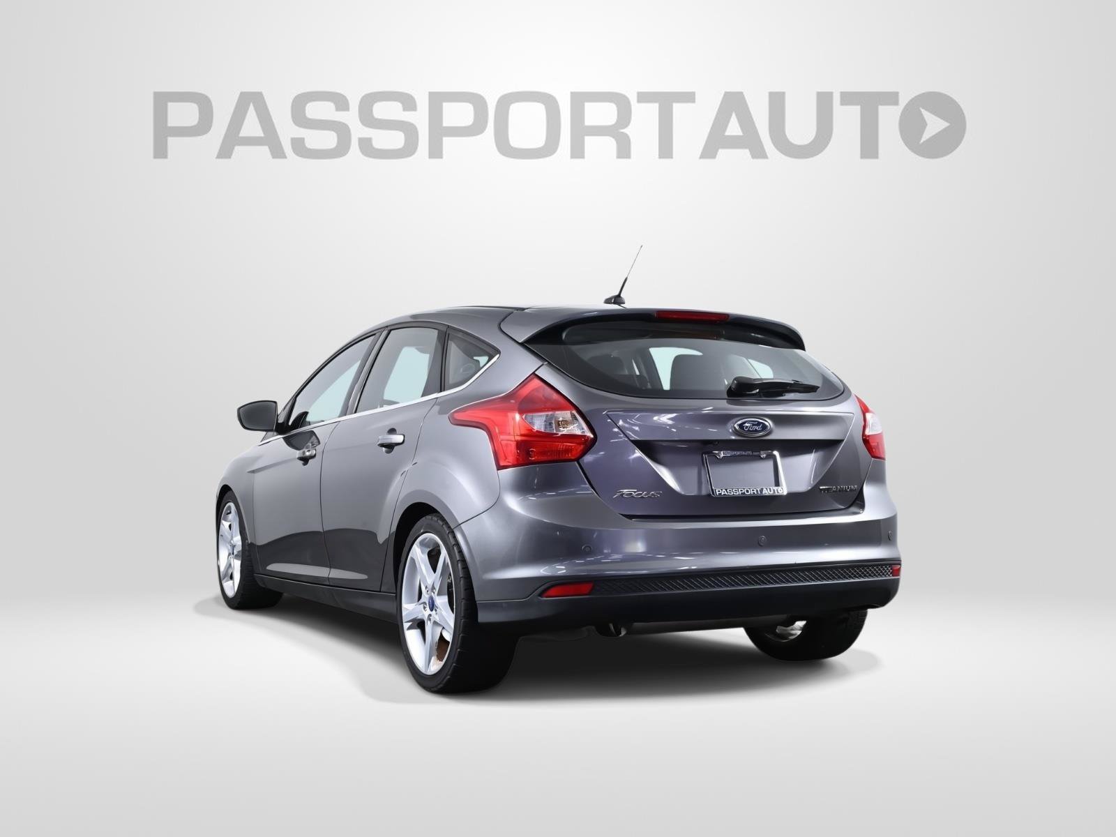 Used 2012 Ford Focus Titanium FWD image 4