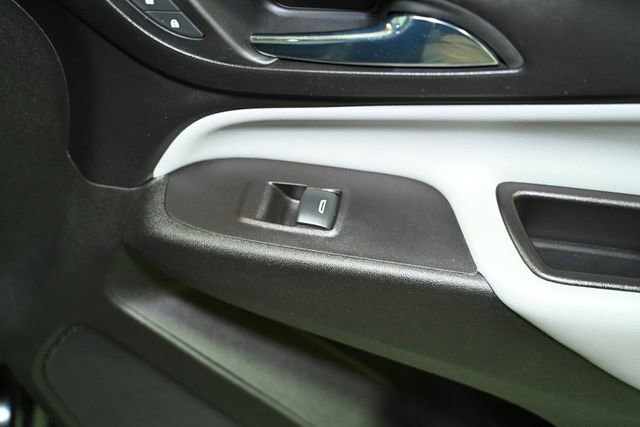 Used 2021 Chevrolet Equinox LS w/ LPO, Blackout Package image 55