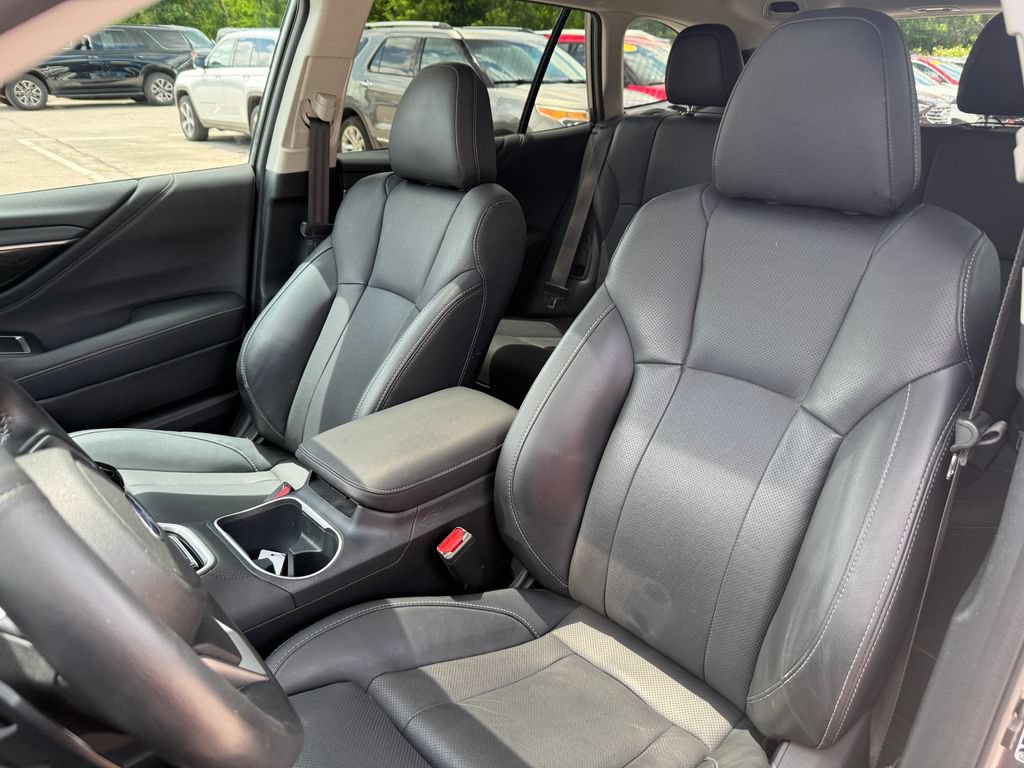 Used 2023 Subaru Outback Limited AWD/4WD image 18