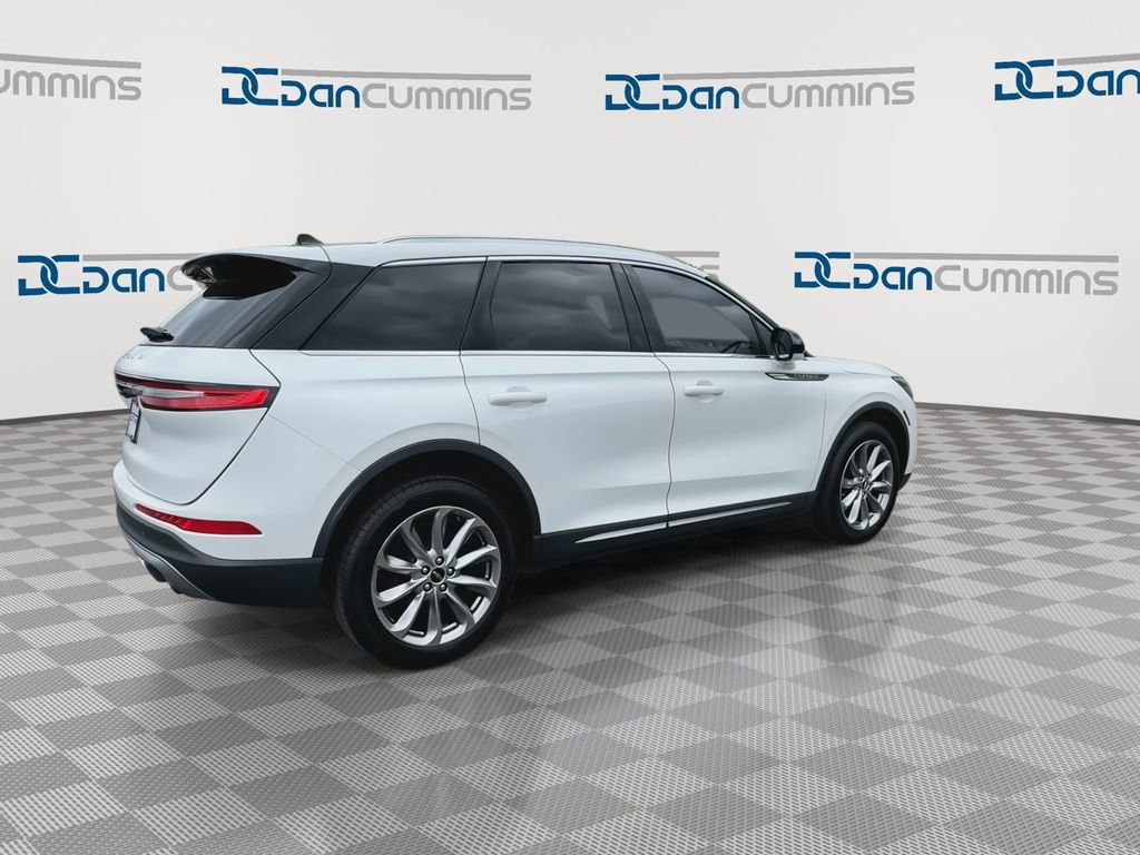 Used 2020 Lincoln Corsair AWD w/ Premium Package image 9