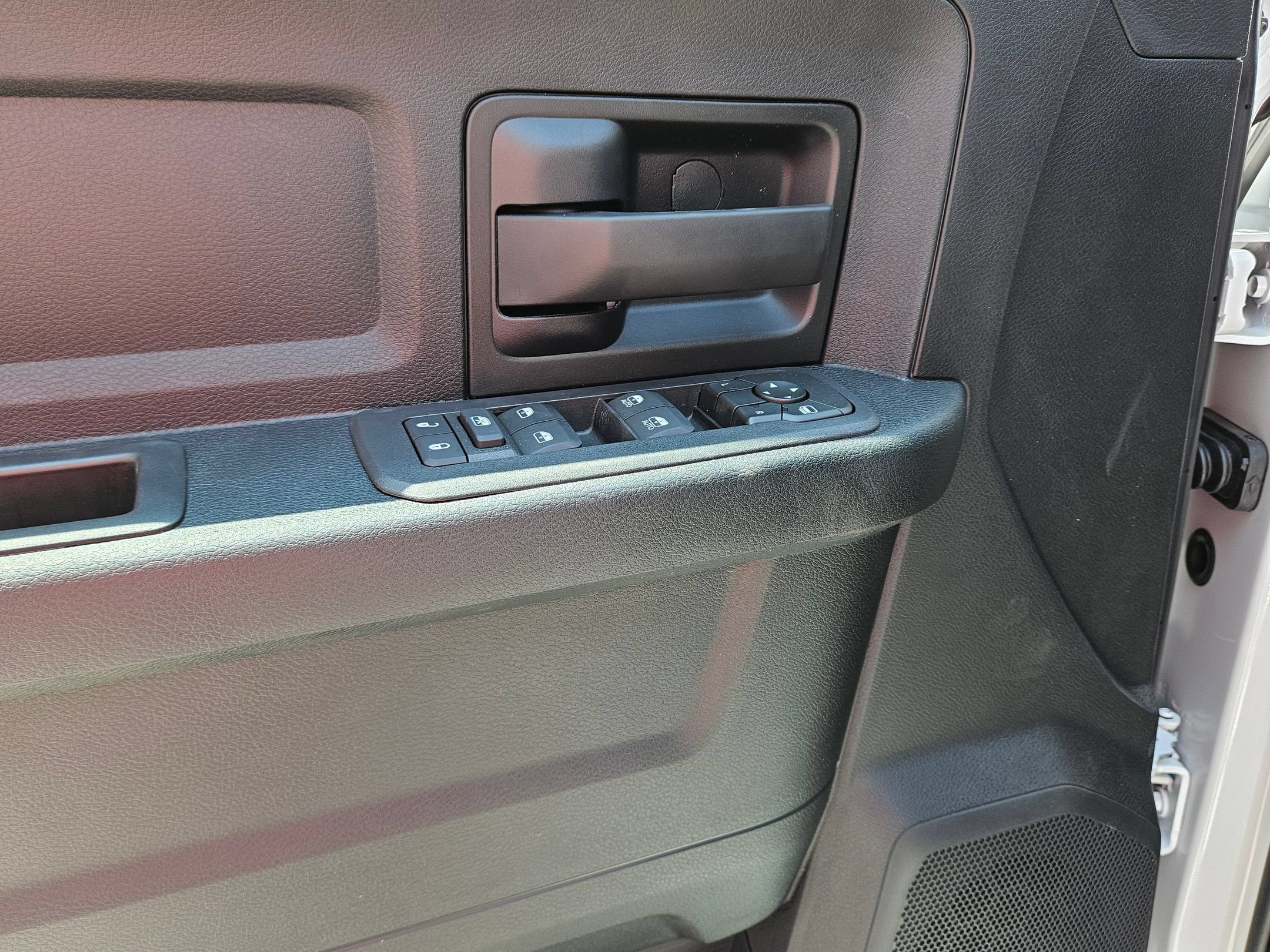 New 2026 RAM 3500 Tradesman AWD/4WD image 17