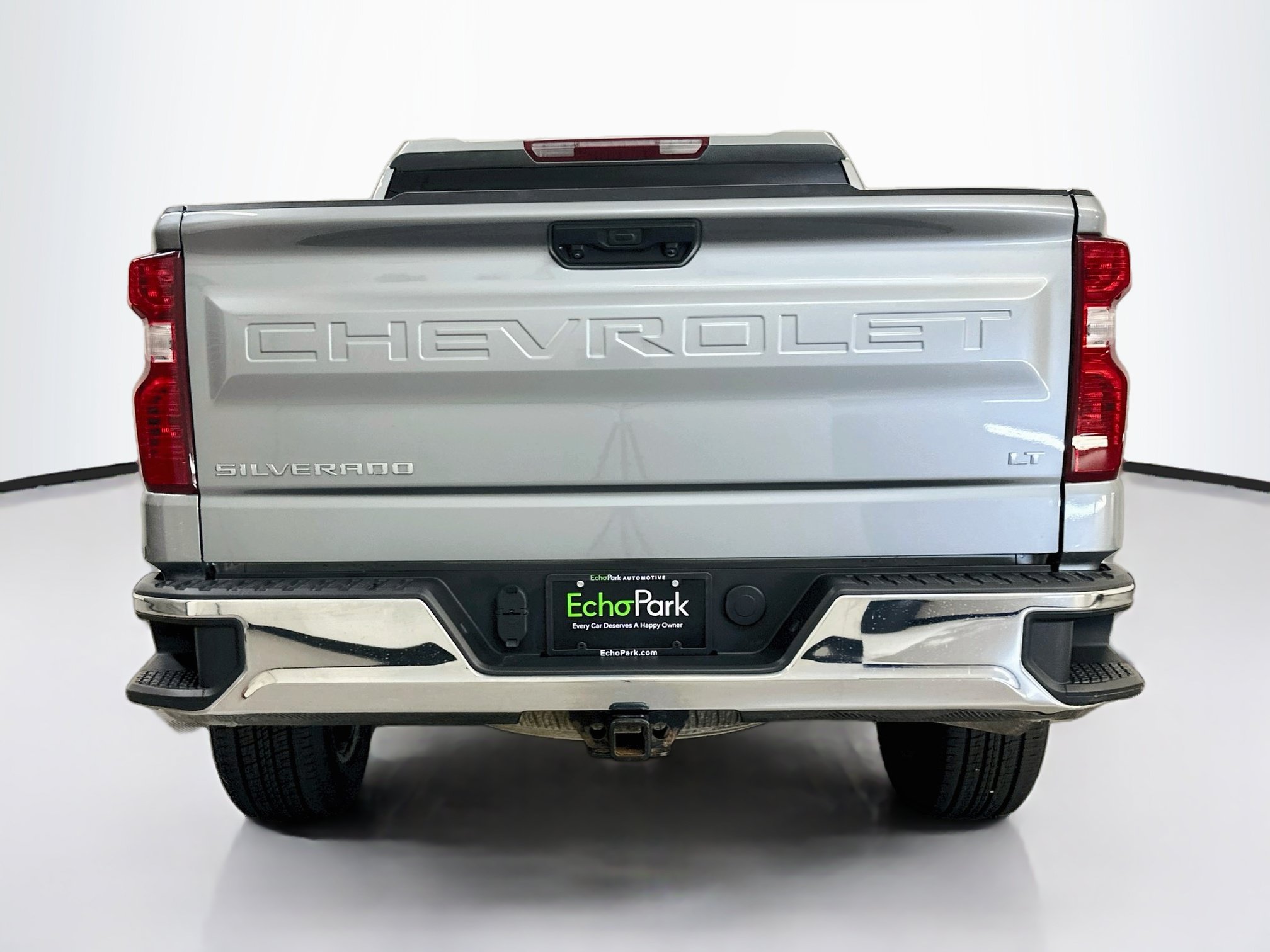 Used 2024 Chevrolet Silverado 1500 LT AWD/4WD image 7