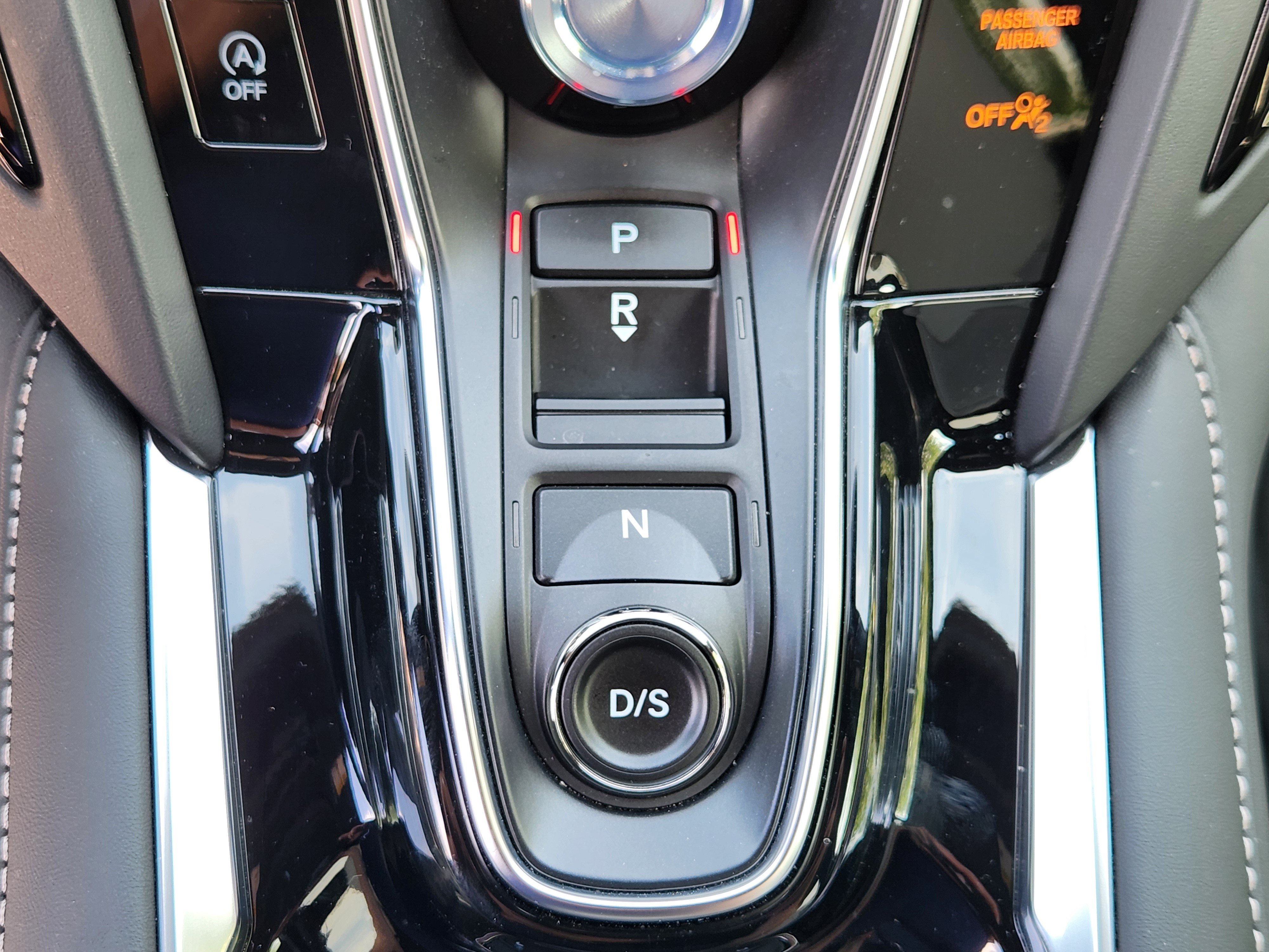 Certified 2025 Acura RDX SH-AWD image 12