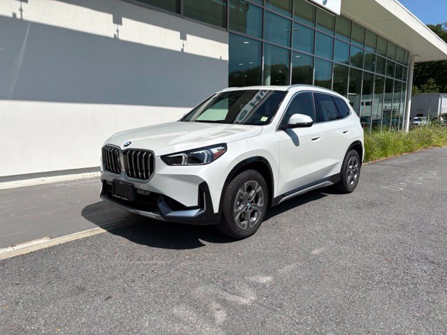 New 2027 BMW X1 xDrive28i AWD/4WD image 3