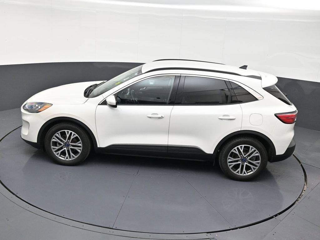 Used 2021 Ford Escape SEL w/ Technology Package FWD image 13
