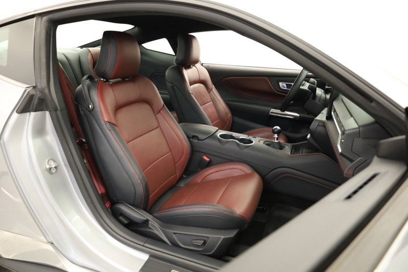 Used 2024 Ford Mustang GT Premium image 28