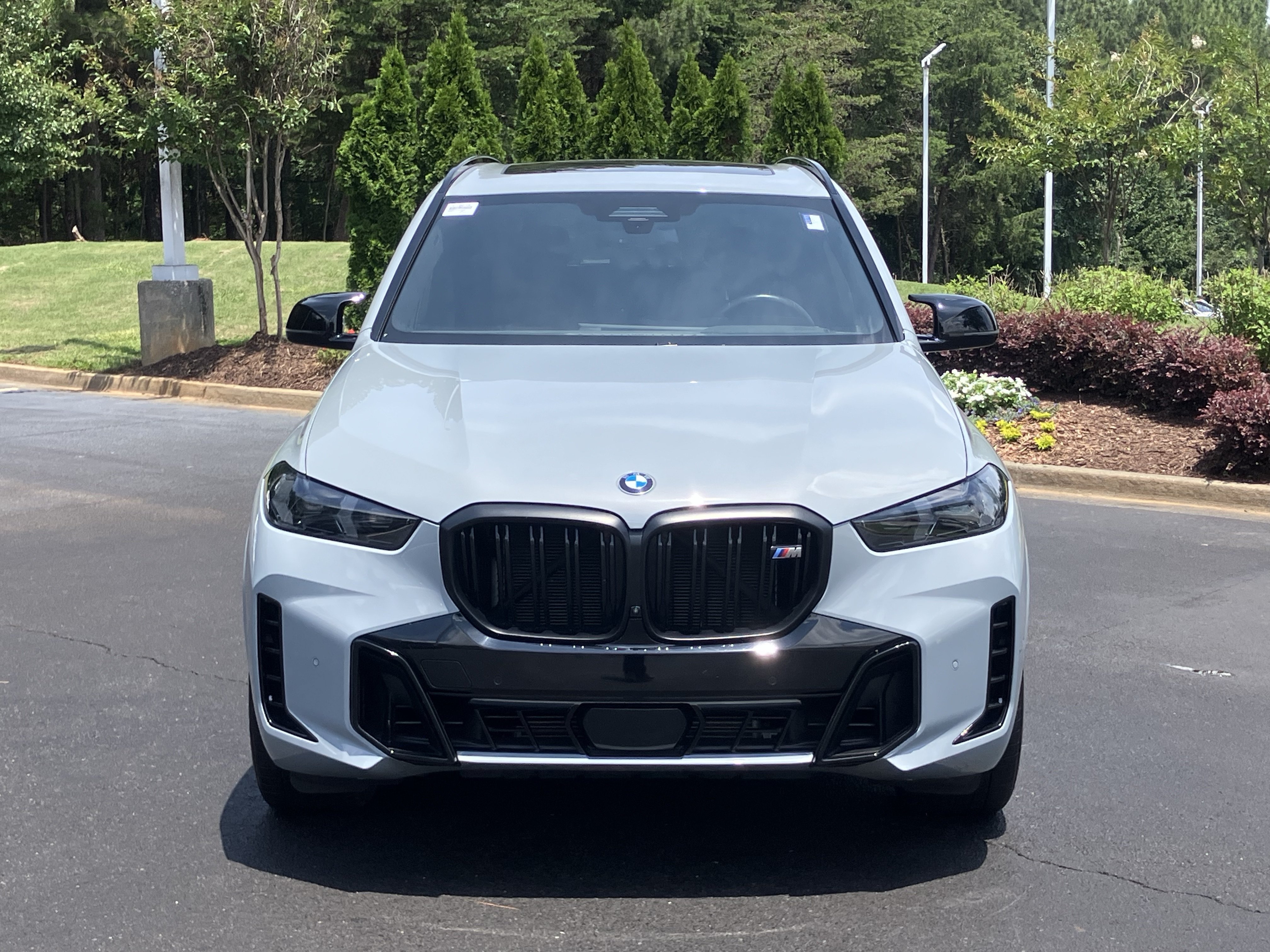 Used 2026 BMW X5 M60i AWD/4WD image 3