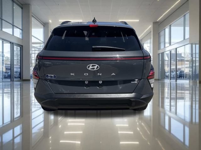 Certified 2024 Hyundai Kona SEL AWD/4WD image 4