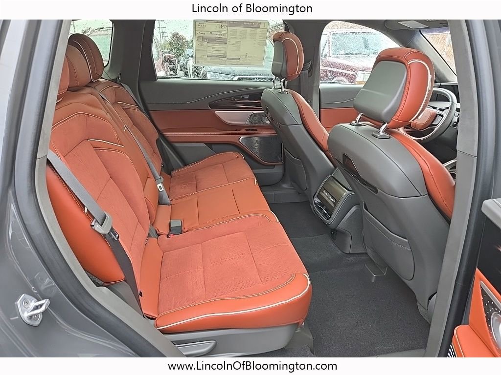 New 2024 Lincoln Nautilus Black Label w/ Jet Appearance Package (87T) image 49