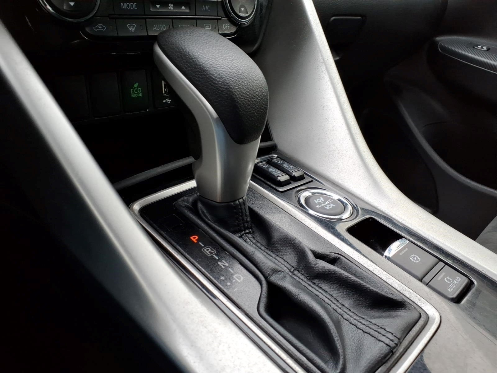 Used 2025 Mitsubishi Eclipse Cross SE AWD/4WD image 19