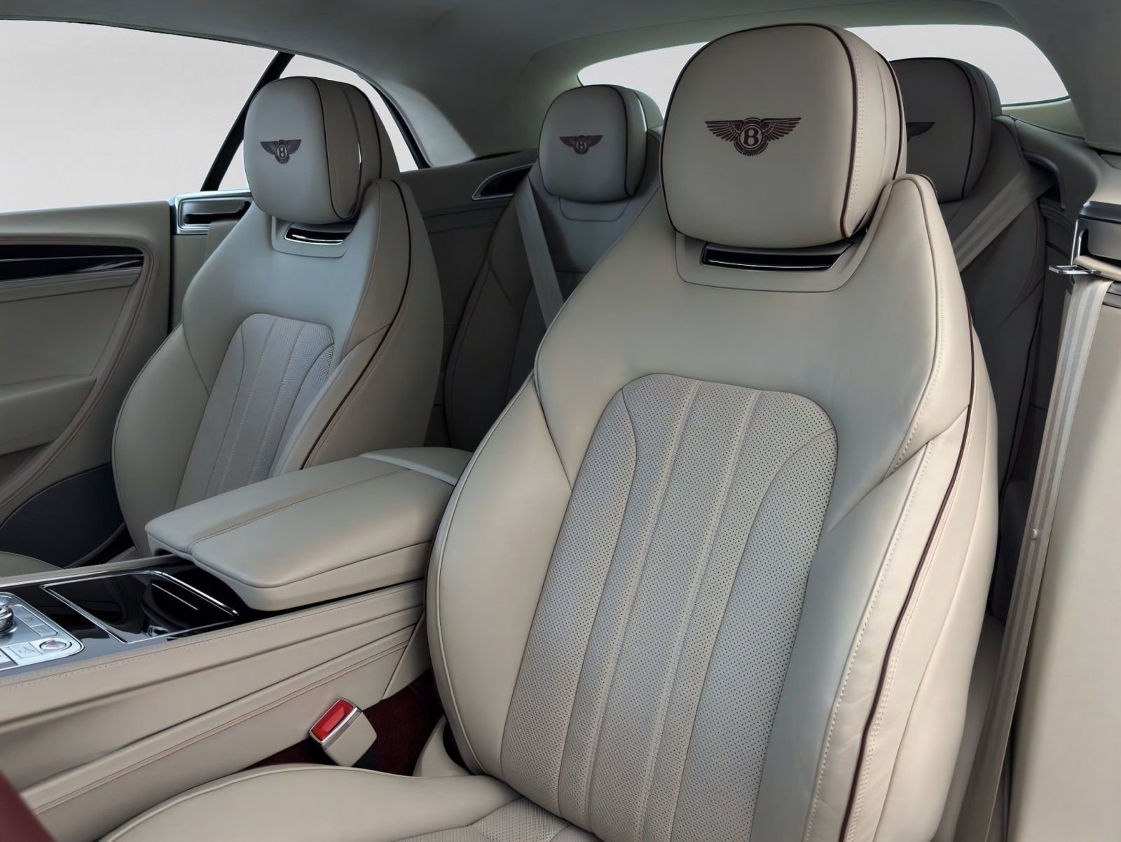 Used 2024 Bentley Continental GT AWD/4WD image 4