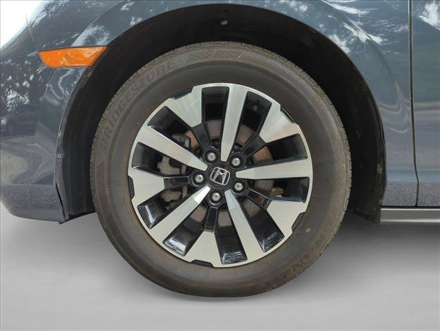 Used 2025 Honda Odyssey EX-L image 13