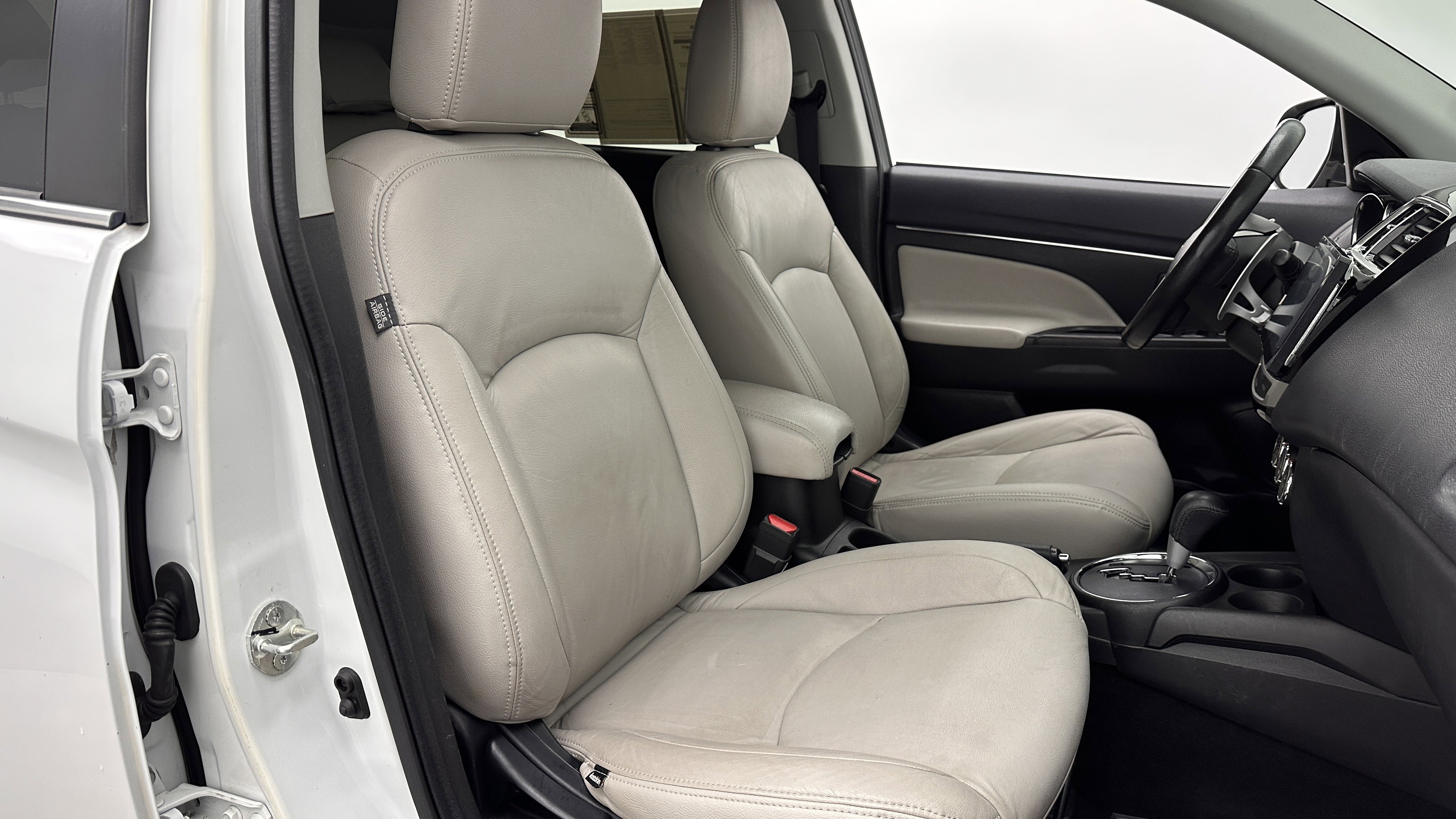 Used 2015 Mitsubishi Outlander Sport GT image 33