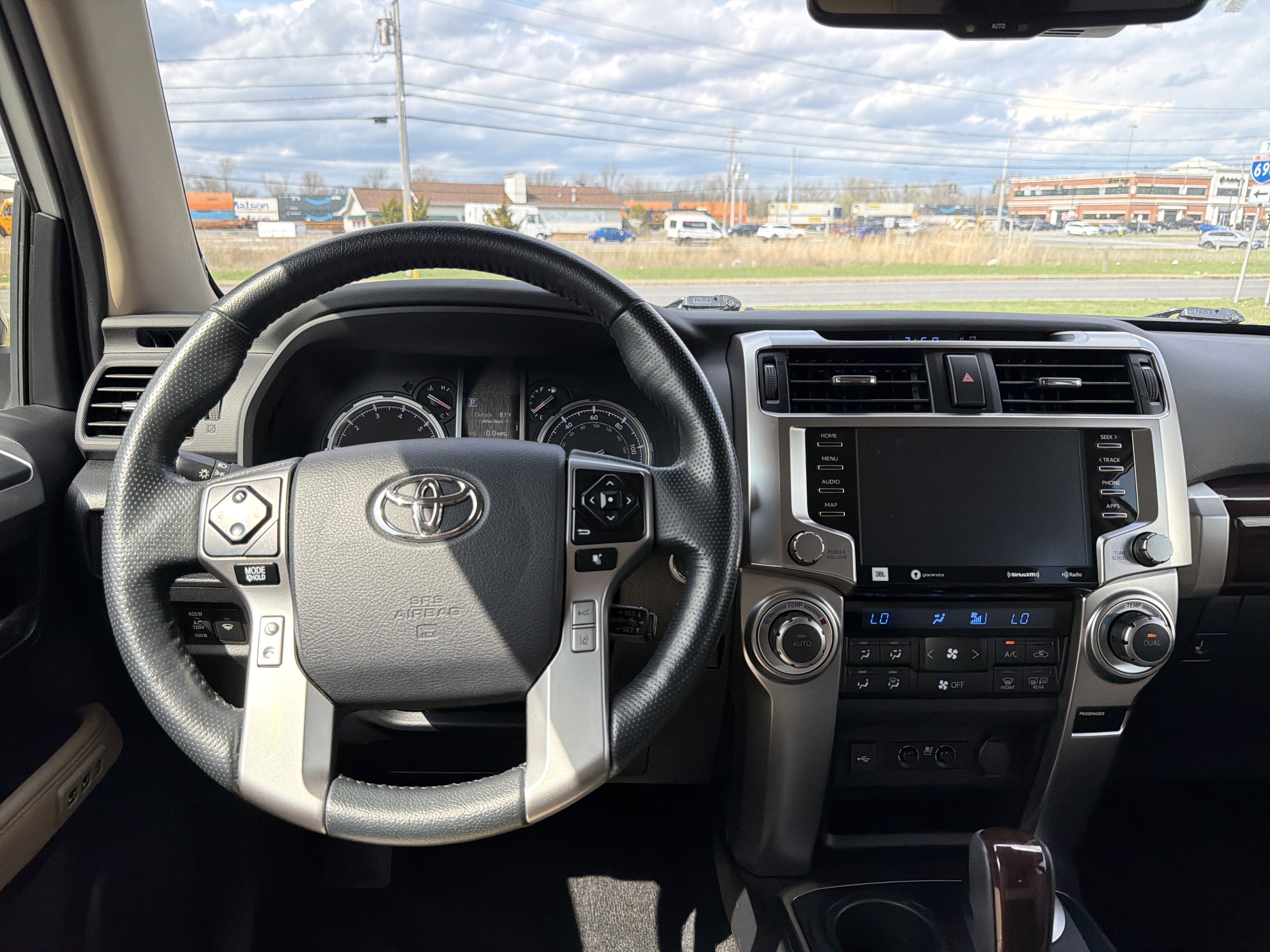 Used 2023 Toyota 4Runner Limited AWD/4WD image 13
