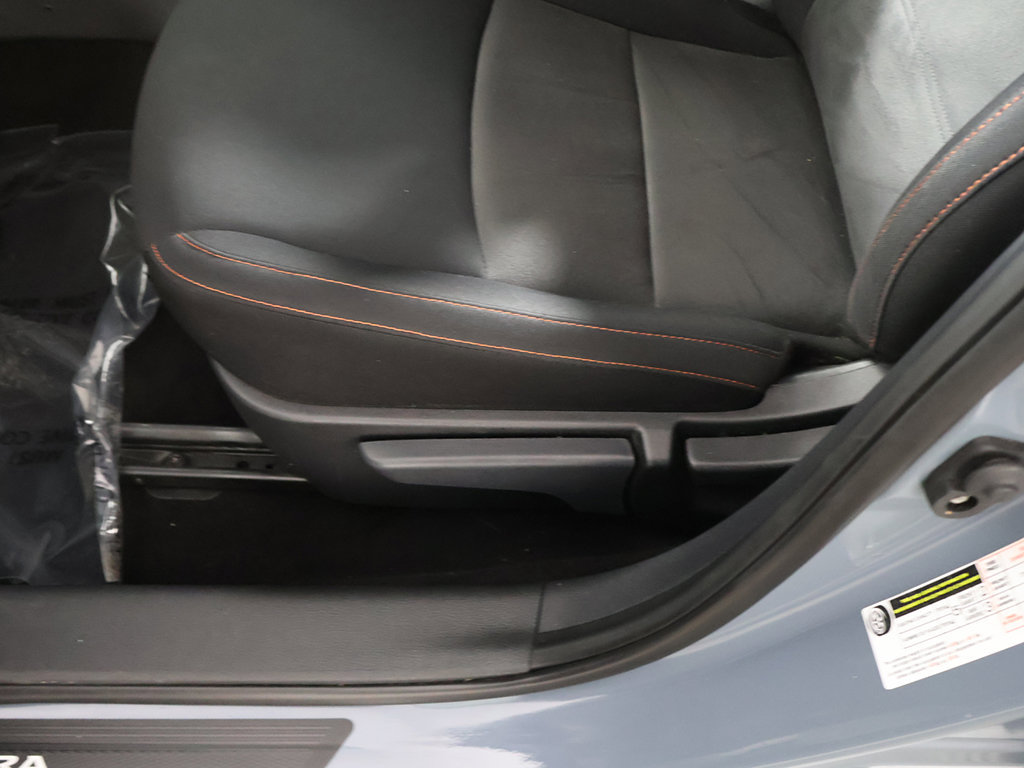Used 2024 Nissan Sentra SR FWD image 29