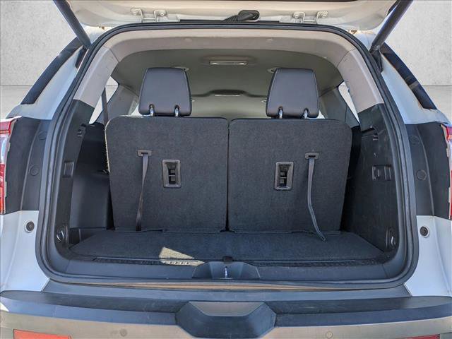 Used 2023 GMC Acadia SLT image 7