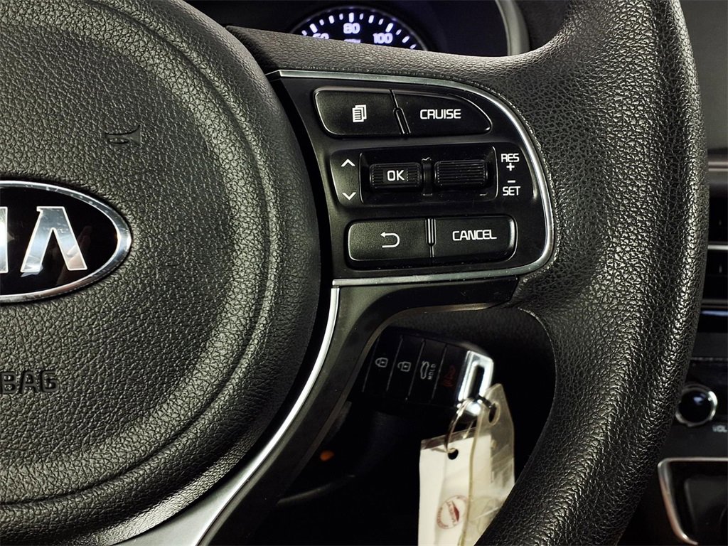 Used 2018 Kia Optima LX image 19