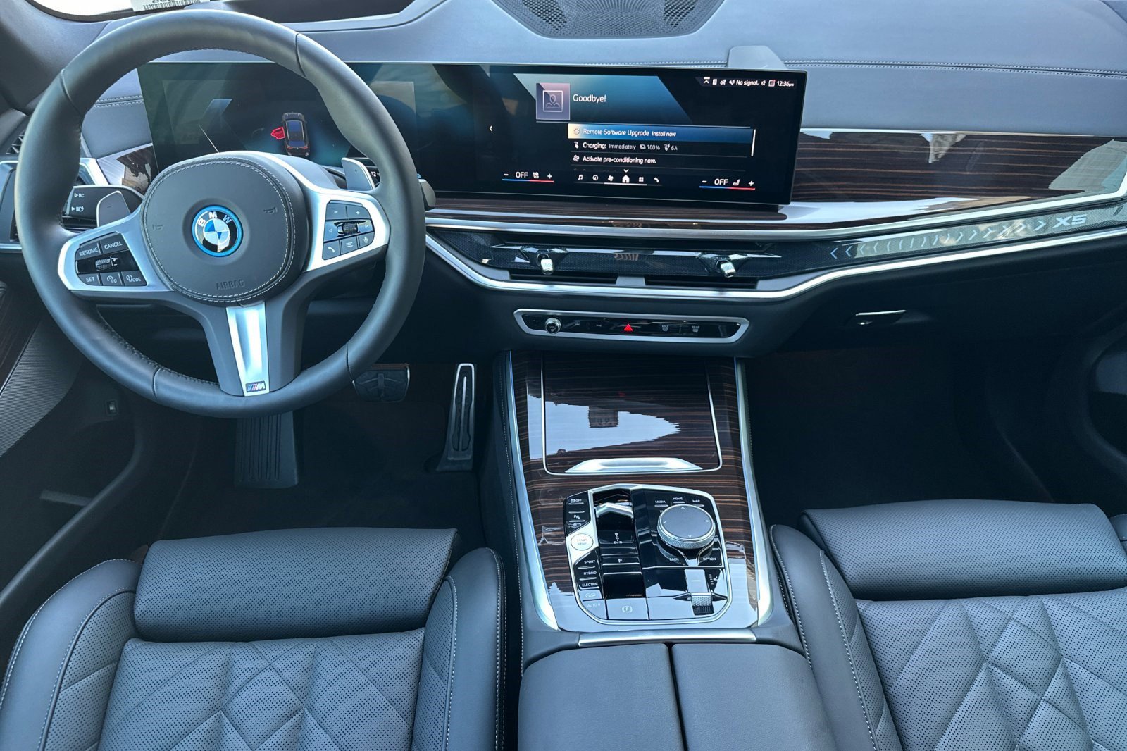 Used 2026 BMW X5 xDrive50e w/ M Sport Package image 17