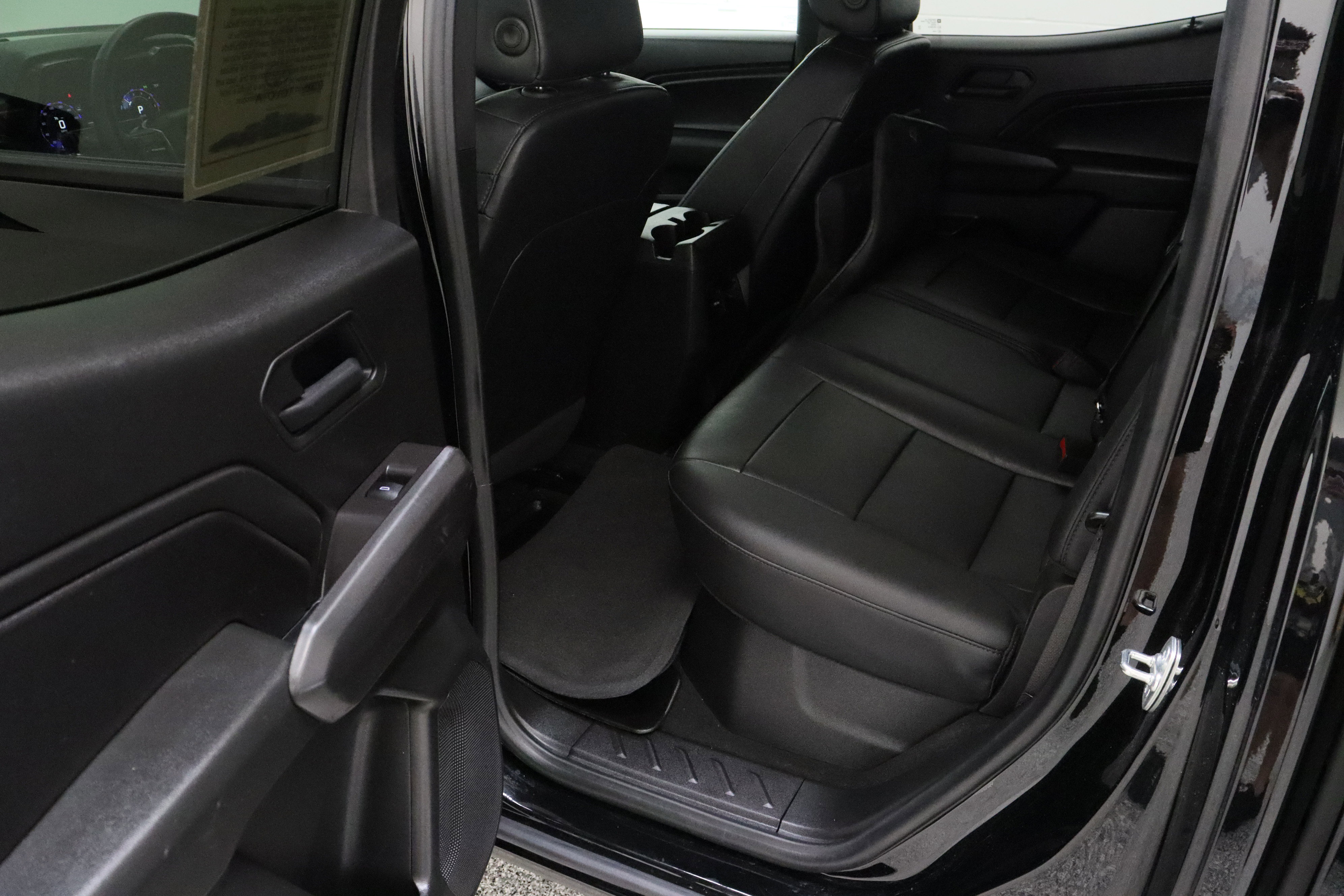 Used 2025 Chevrolet Colorado Trail Boss image 28