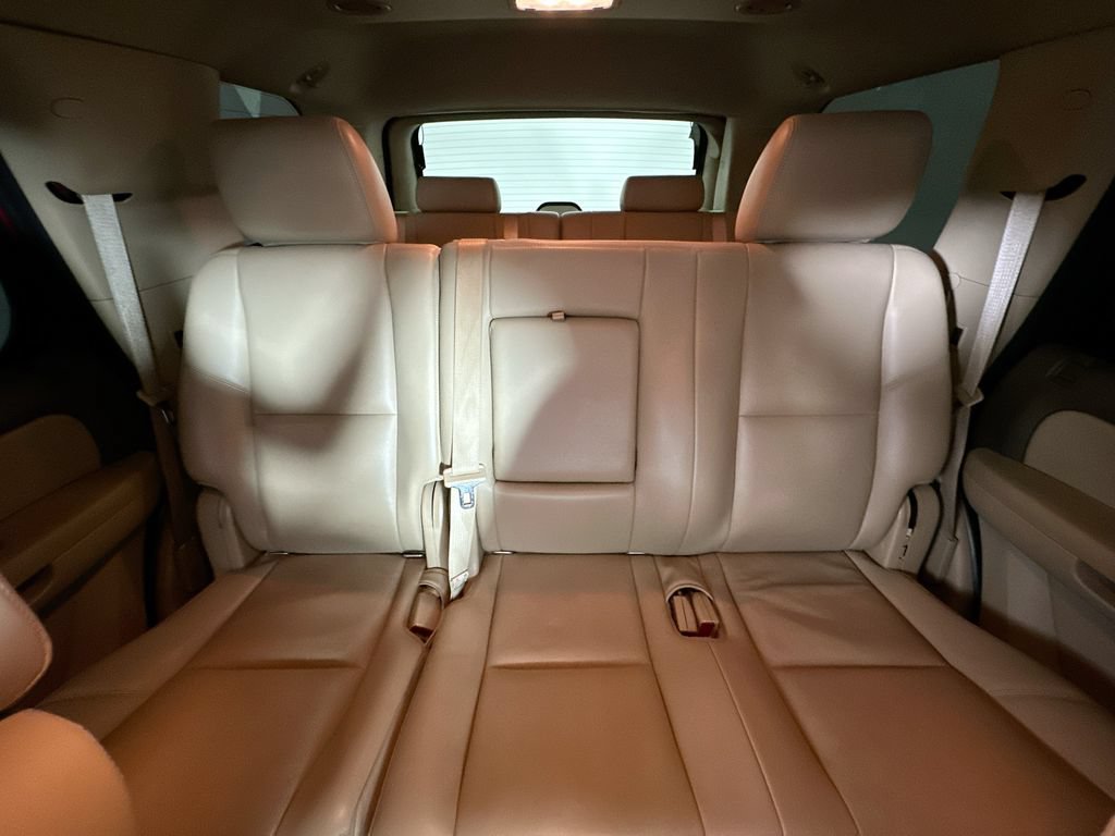 Used 2013 Chevrolet Tahoe LTZ RWD image 13
