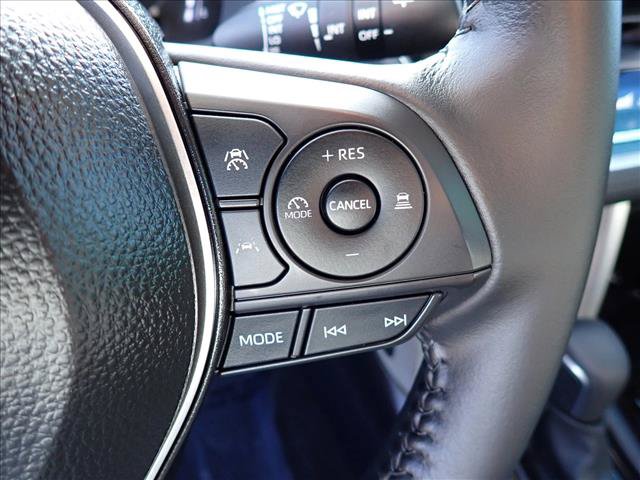 Used 2025 Toyota Corolla Cross XLE w/ Convenience Package AWD/4WD image 19
