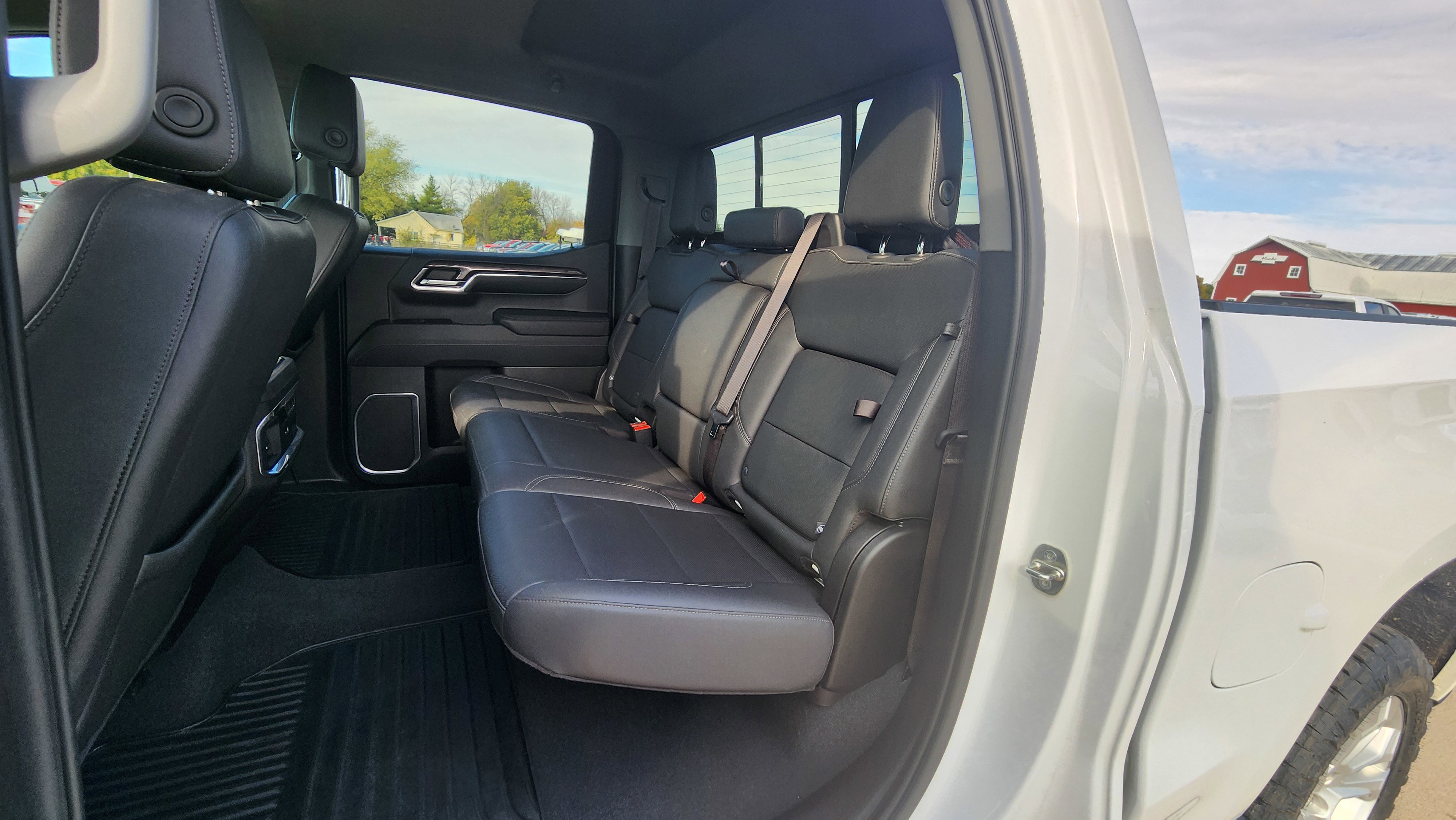 Certified 2023 Chevrolet Silverado 1500 LTZ w/ Technology Package image 20