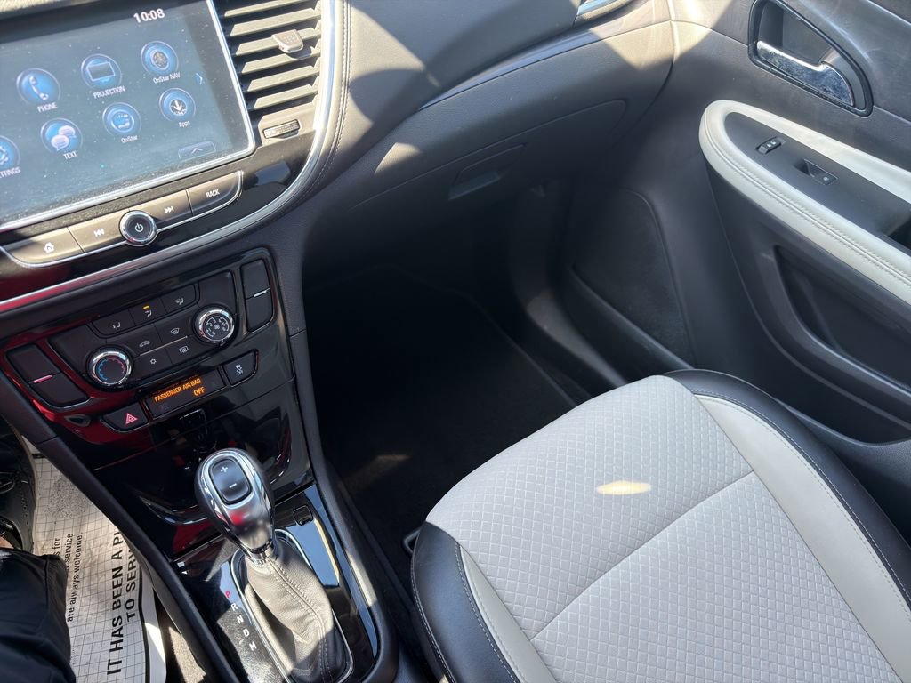 Certified 2021 Buick Encore Preferred w/ Safety Package FWD image 27