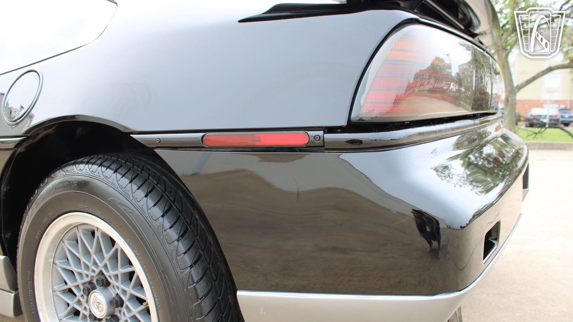 Used 1987 Pontiac Fiero GT RWD image 40