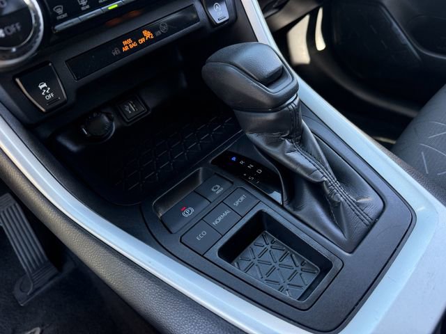 Used 2024 Toyota RAV4 XLE image 20