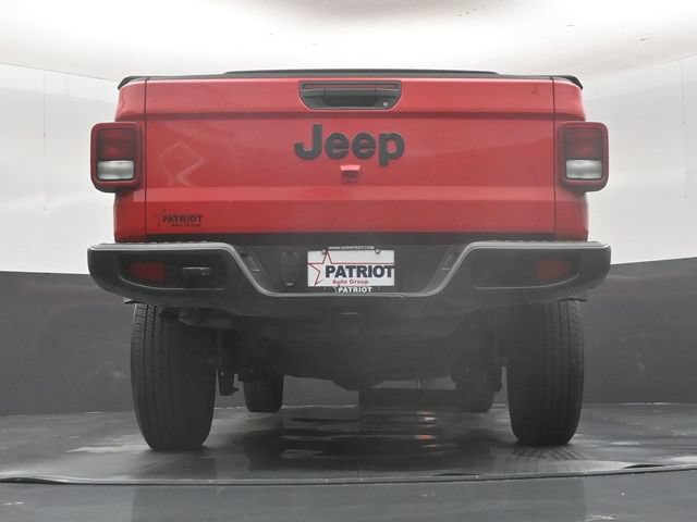 Used 2024 Jeep Gladiator Sport AWD/4WD image 47