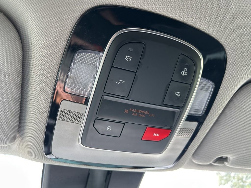 Used 2023 Hyundai Santa Fe SEL w/ Cargo Package image 34