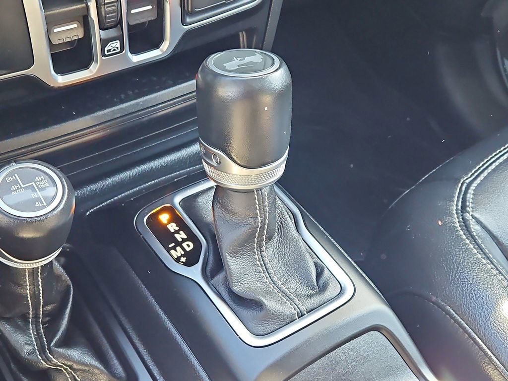 Used 2023 Jeep Wrangler Sahara w/ Dual Top Group image 26