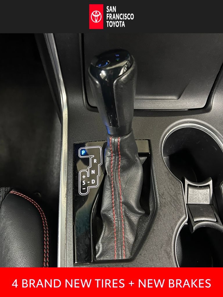 Used 2015 Toyota Camry SE FWD image 23