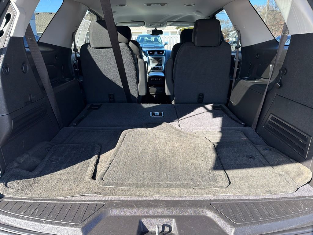 Used 2014 GMC Acadia SLE image 26