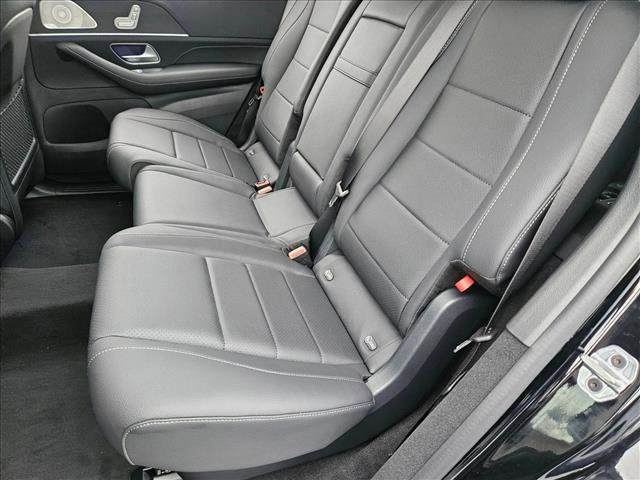 New 2026 Mercedes-Benz GLS 450 4MATIC image 16