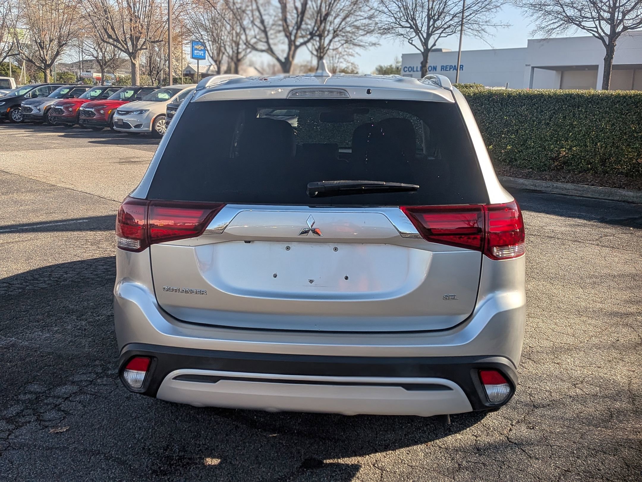 Used 2020 Mitsubishi Outlander SEL image 8