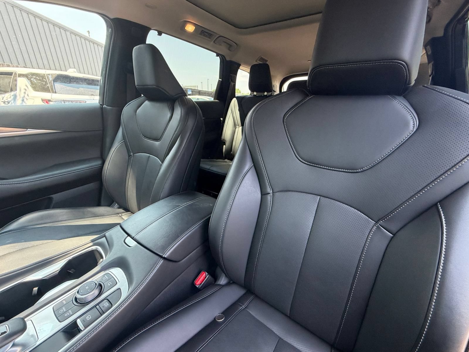 Used 2026 INFINITI QX60 Luxe AWD/4WD image 40