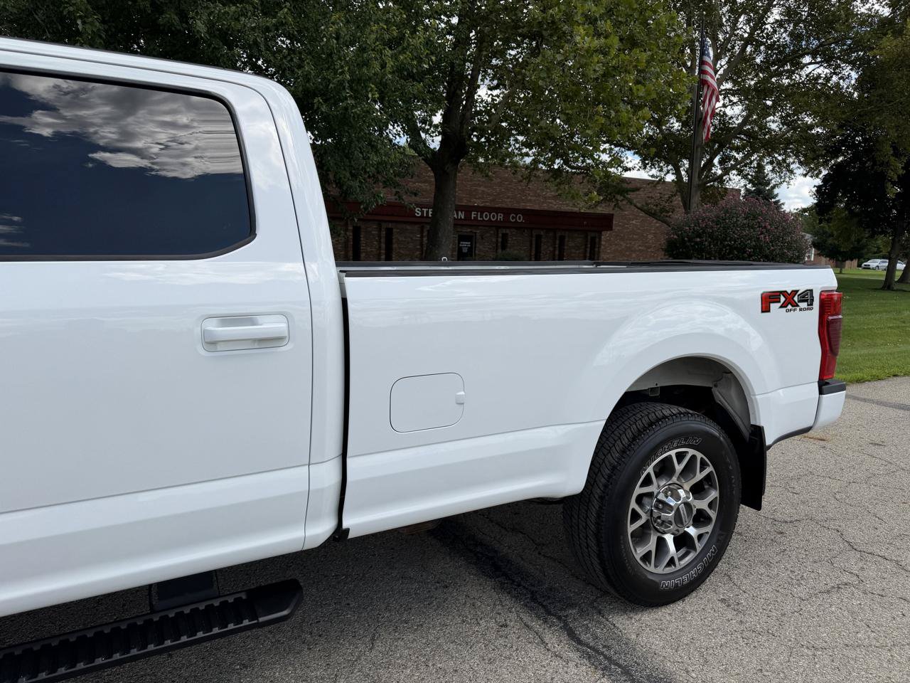 Used 2022 Ford F350 Lariat w/ Lariat Ultimate Package AWD/4WD image 15