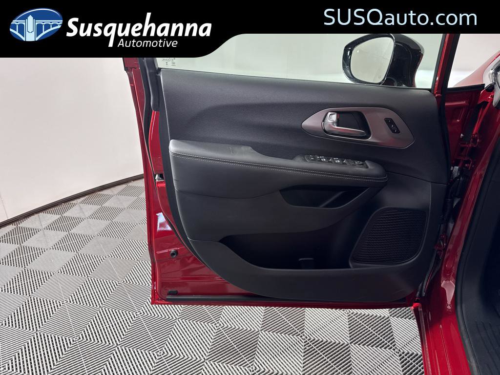 New 2026 Chrysler Pacifica Select image 23