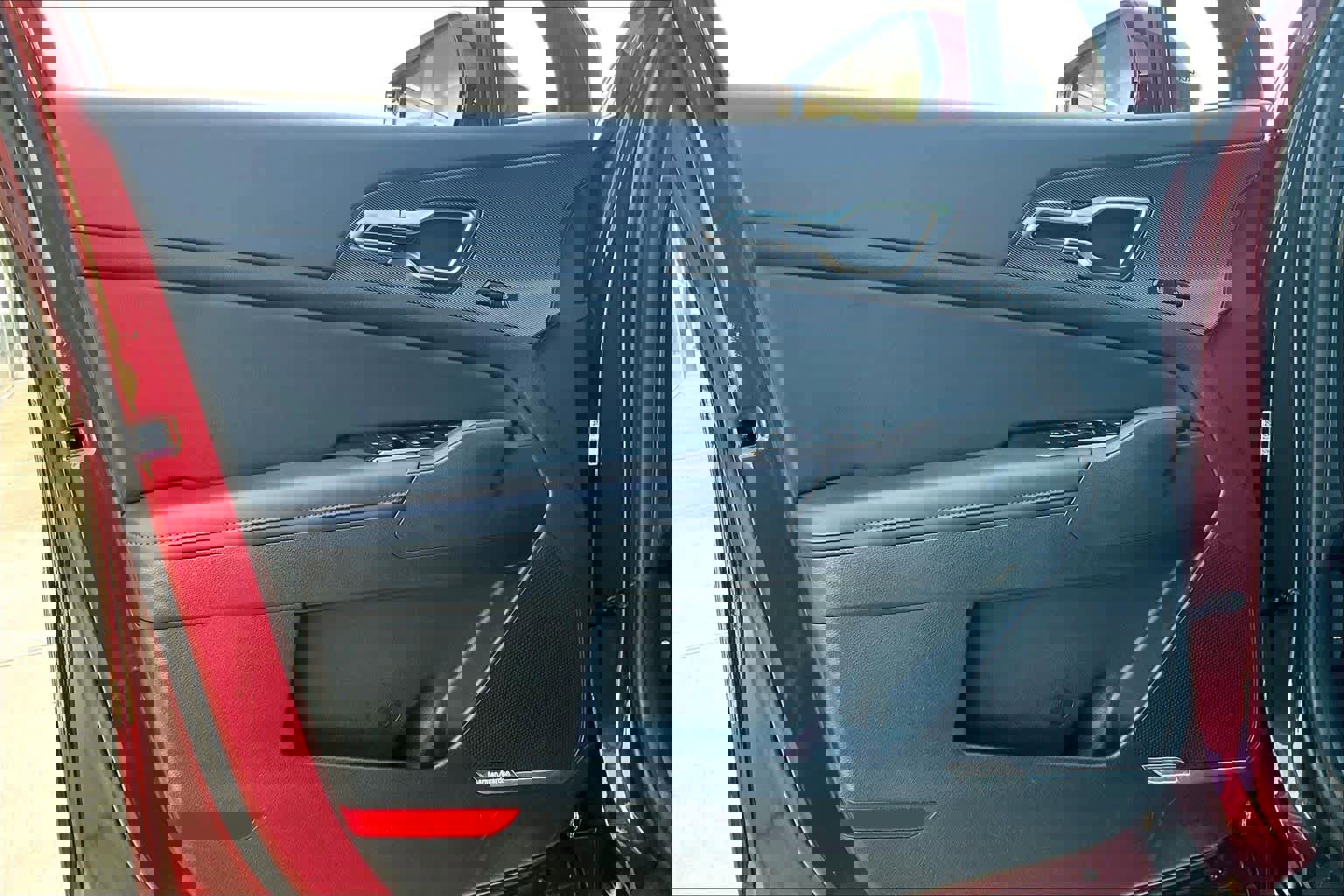 Used 2025 Kia Sportage SX Prestige image 18