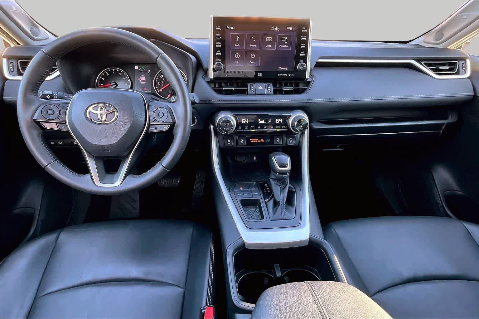 Used 2022 Toyota RAV4 XLE Premium FWD image 14
