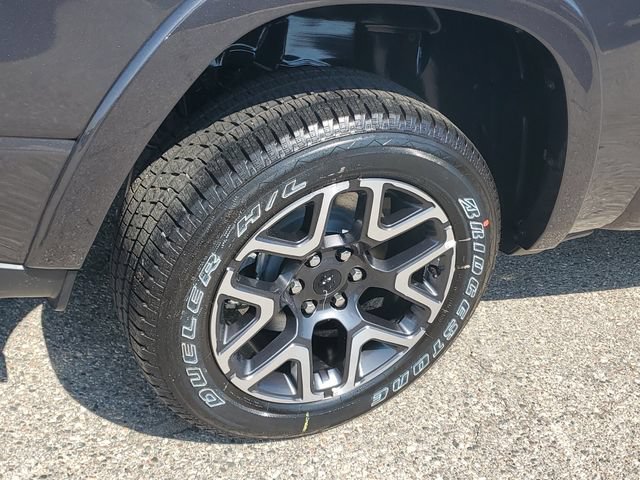 New 2026 RAM 1500 Laramie w/ Sport Appearance Package AWD/4WD image 5
