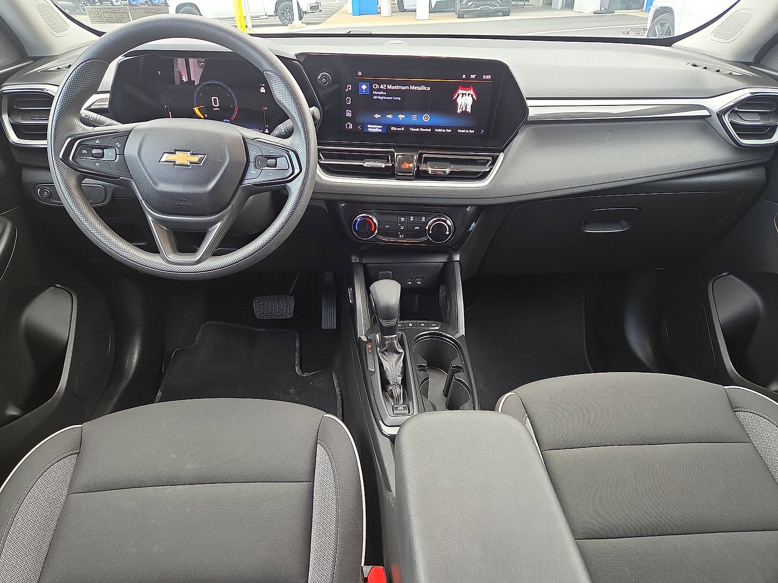 Used 2025 Chevrolet TrailBlazer LT image 23