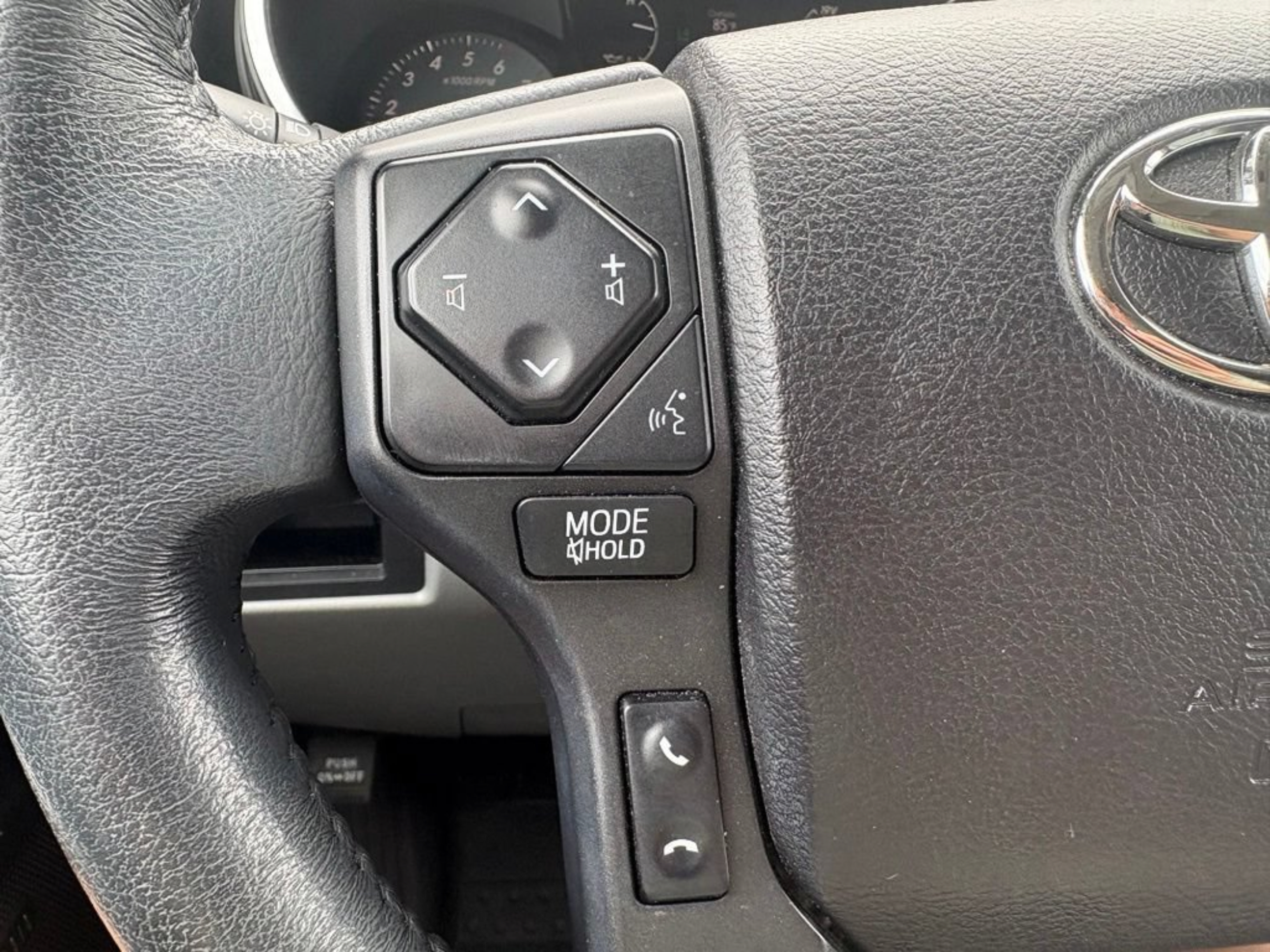 Certified 2021 Toyota Sequoia Limited w/ Safety & Convenience Package AWD/4WD image 8