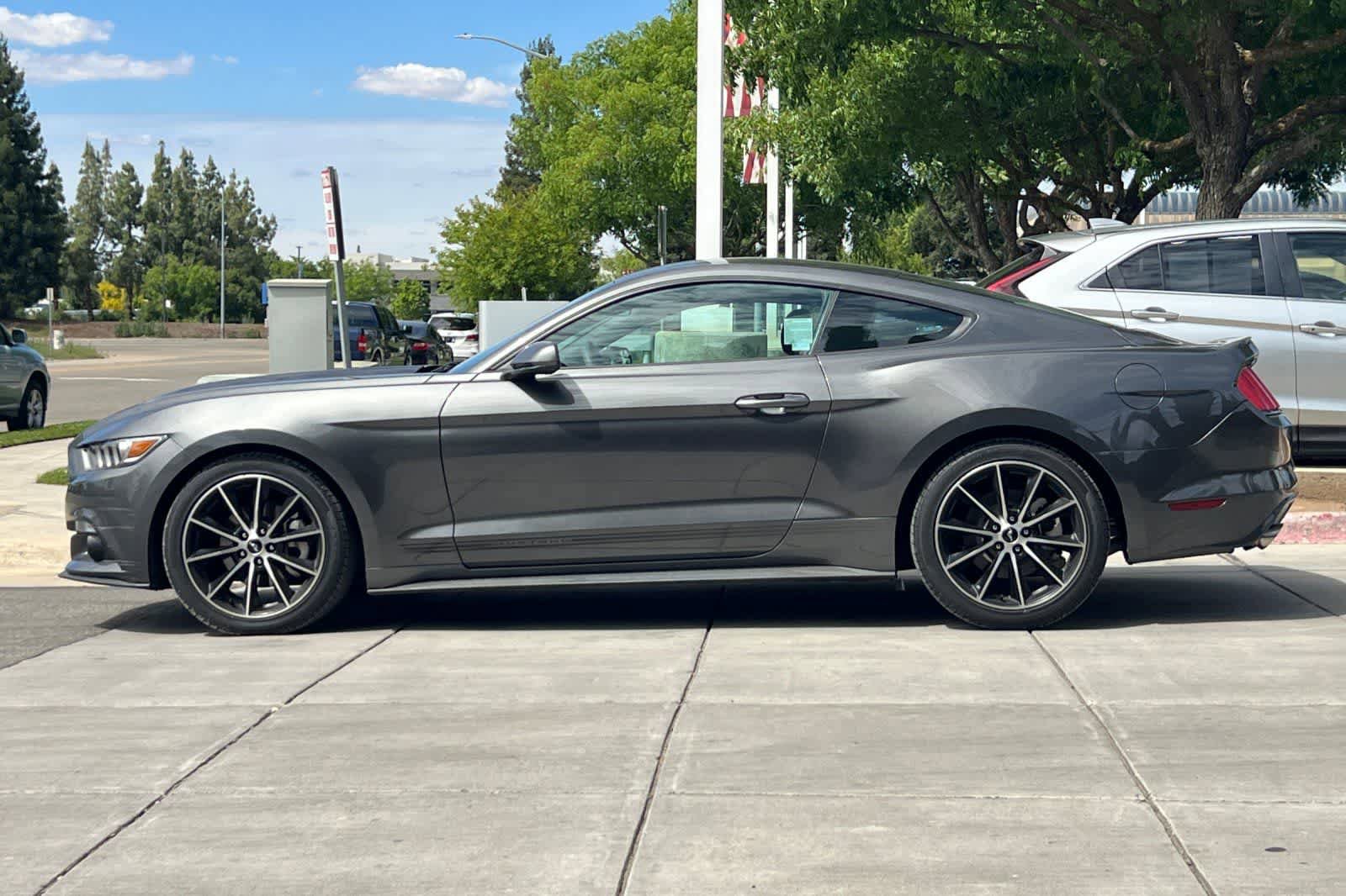 Used 2016 Ford Mustang Coupe w/ Wheel & Stripe Package RWD image 6