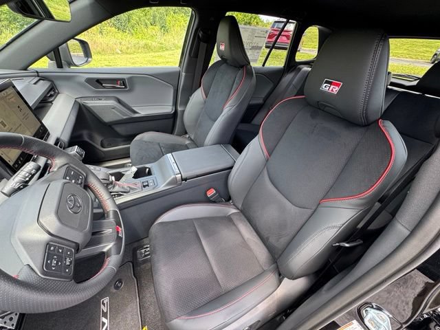 New 2026 Toyota RAV4 AWD Plug-in Hybrid image 18