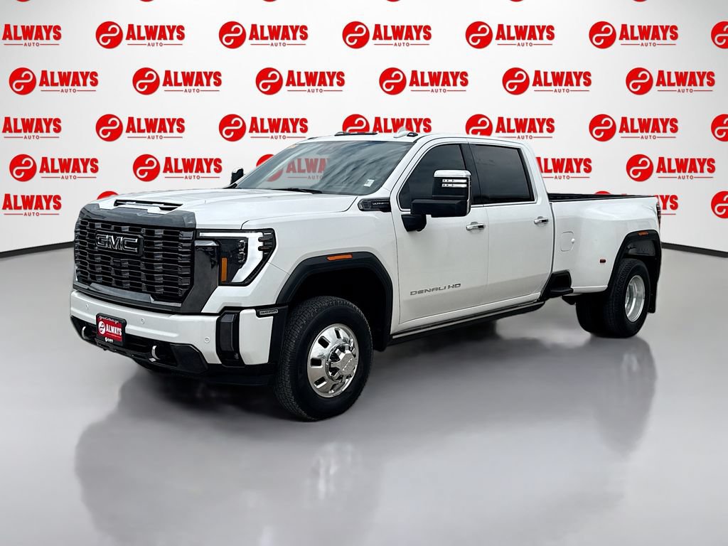 Used 2024 GMC Sierra 3500 Denali Ultimate AWD/4WD image 1