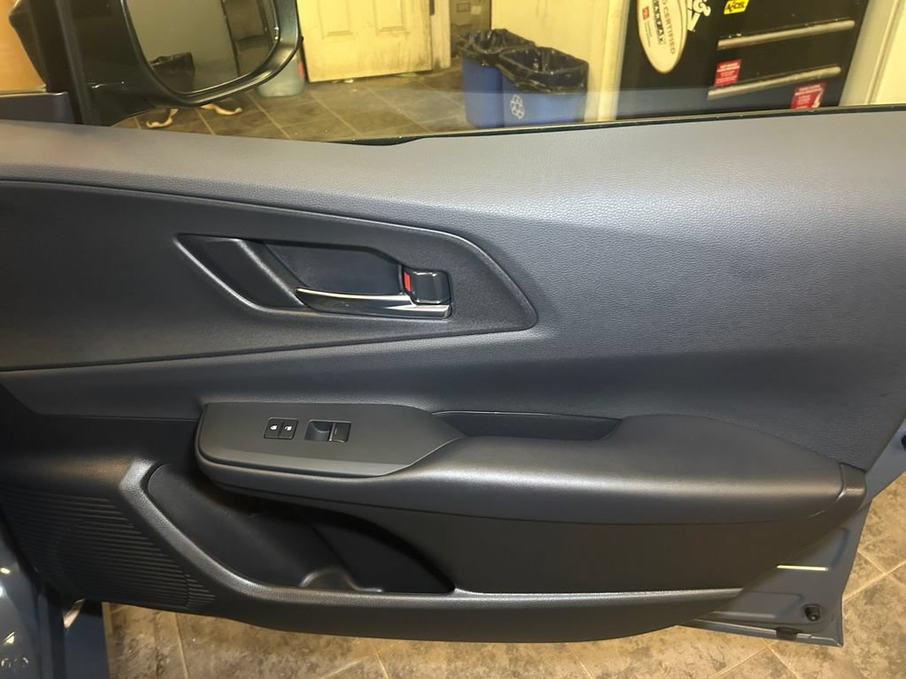 Used 2023 Toyota Prius Prime FWD image 16