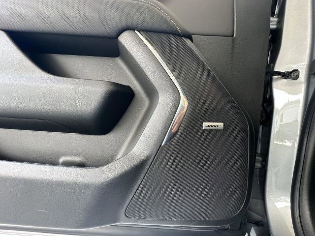 New 2025 Chevrolet Suburban Premier image 59